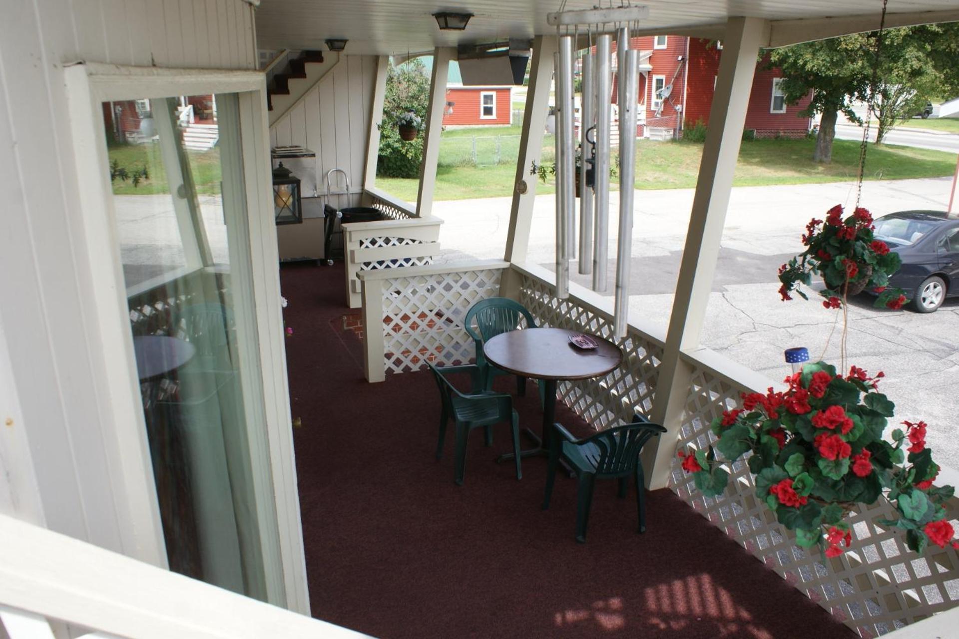 Northern Peaks Motor Inn Gorham Exteriör bild